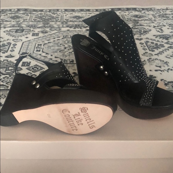 New‼️ juicy couture wedges. - Picture 3 of 5